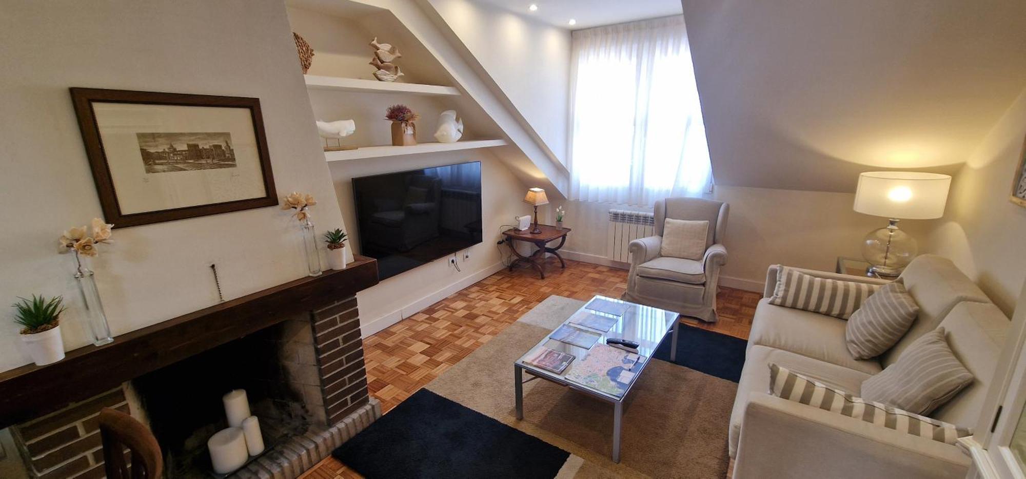 La Buhardilla De La Escalerona - 2 Hab - Vut-4354-As Apartment Gijon Luaran gambar